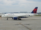 N371NB, Memphis Intl Airport, August 2014