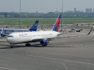 N197DN, Amsterdam Schiphol Airport, April 2011